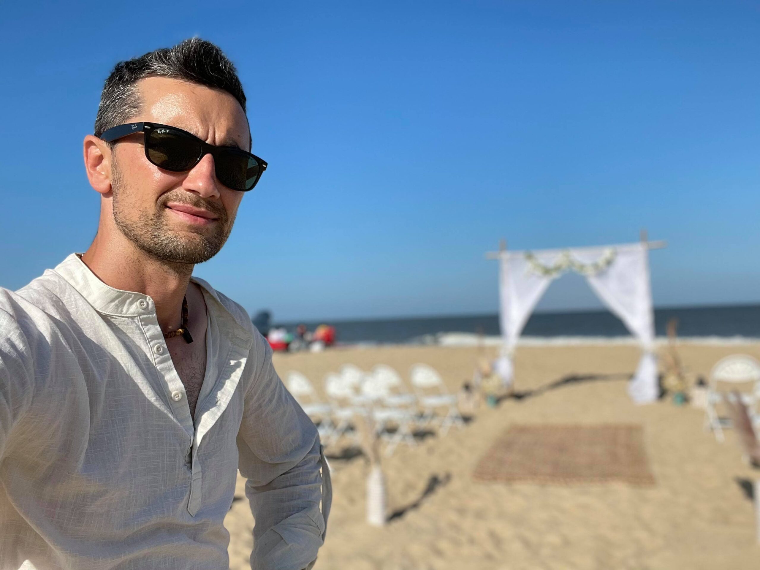 VIKTOR T OWNER SUNNY BEACH WEDDINGS